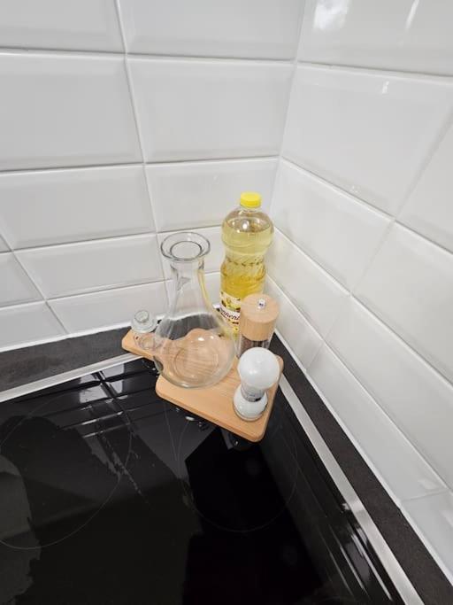 Affordable Suite In Vienna'S Hotpoint Exterior foto